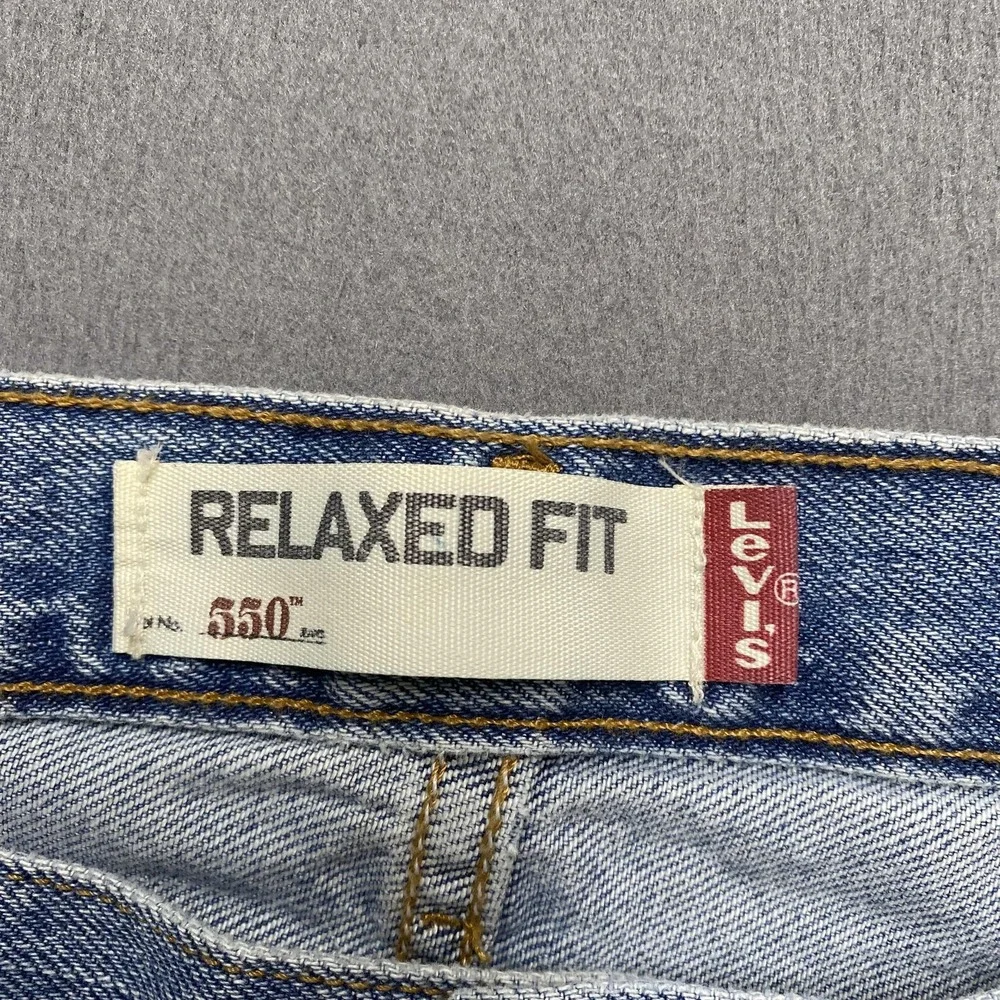 Vintage Levis 550 Jeans‎ Mens 42x32 Light Blue Wash Relaxed Fit Tapered Denim